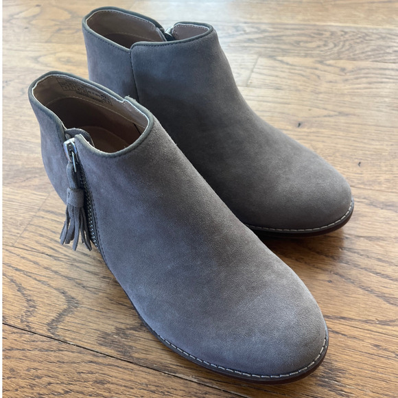 Vionic Womens Serena Ankle Boots Sz 5 Taupe Suede Side Zip Tassel Orthotic Block - Picture 1 of 8